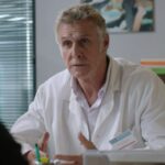Pierre Deny est mort à 69 ans : l’acteur de Demain nous appartient et Emily in Paris s’est éteint